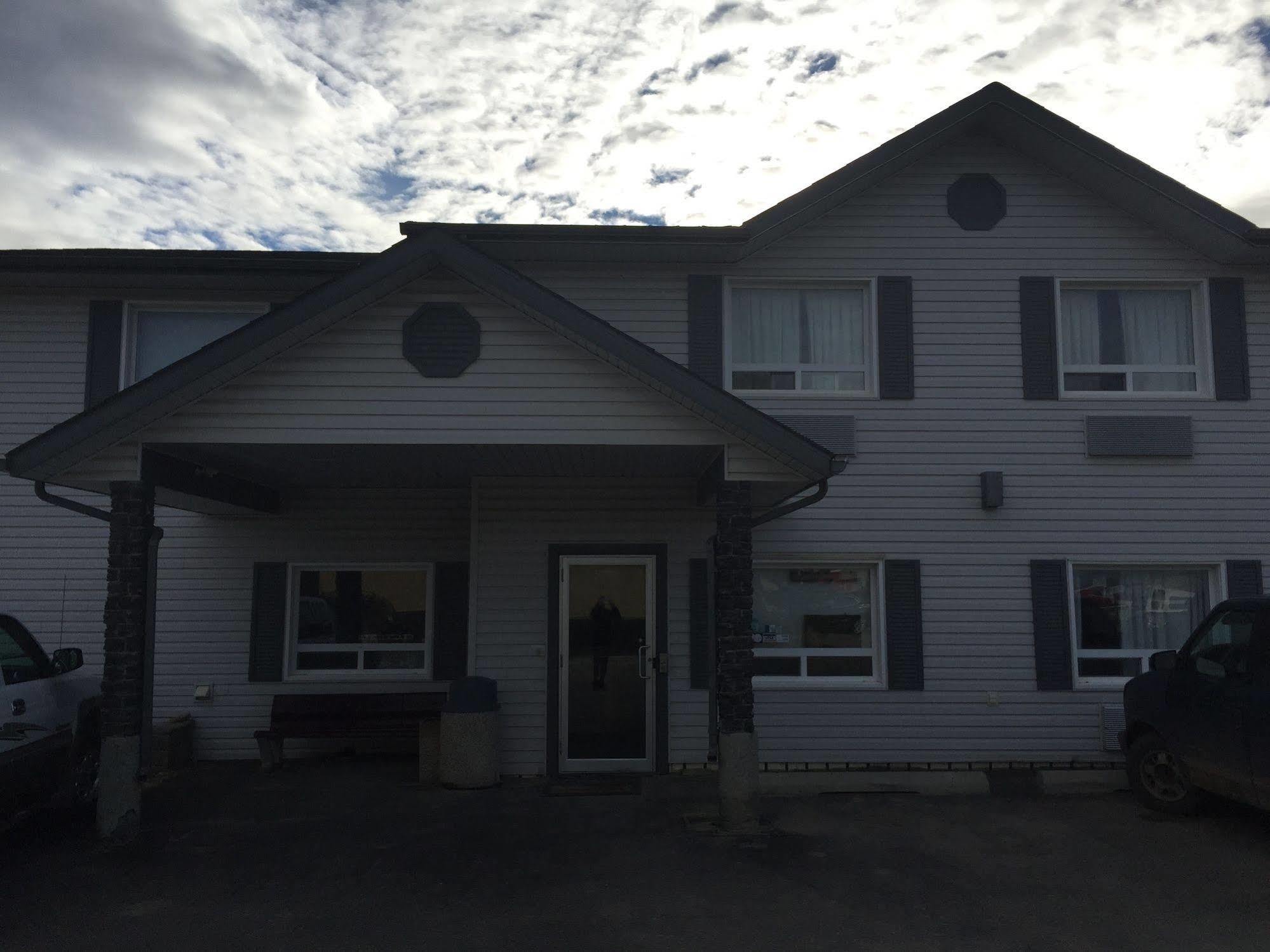 Crossfield Country Inn المظهر الخارجي الصورة